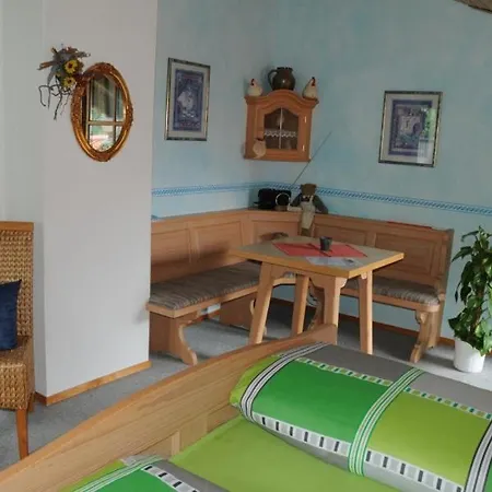 Lanzinger Inkl. Chiemgaukarte Apartment *